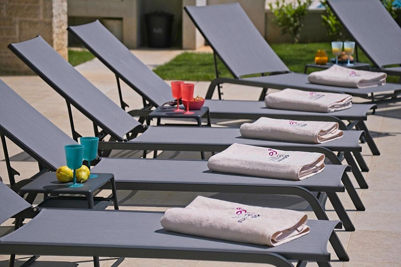 Villa Flamingo Kaštelir Kültér fotó