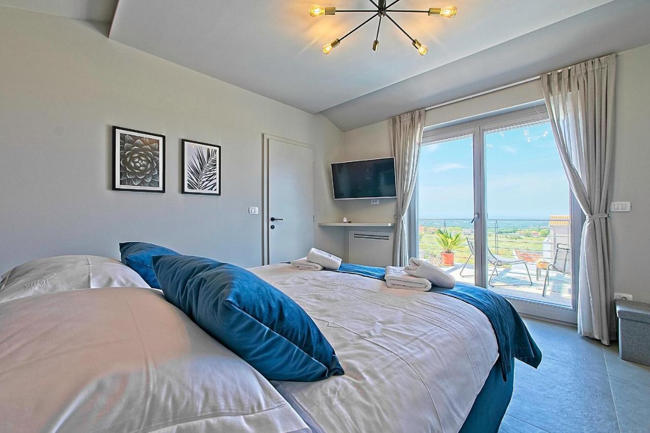 Villa Flamingo Kaštelir Kültér fotó